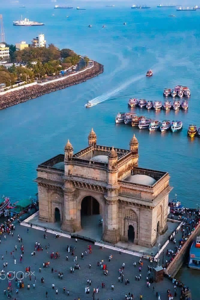 Gateway of India, (30 Minutes)